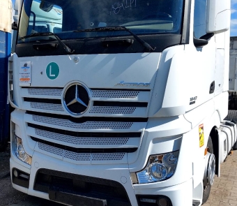 Actros MP4 1842/1